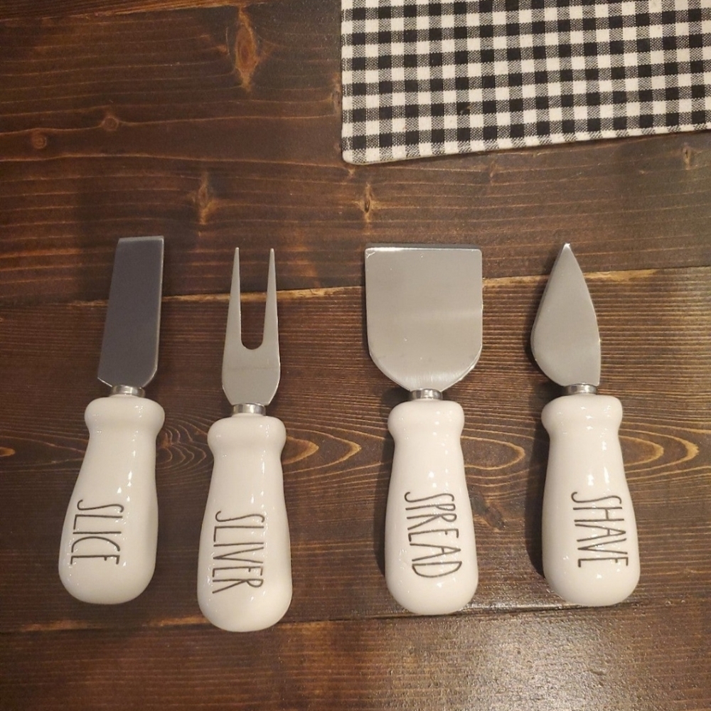 Rae dunn cheese knife set